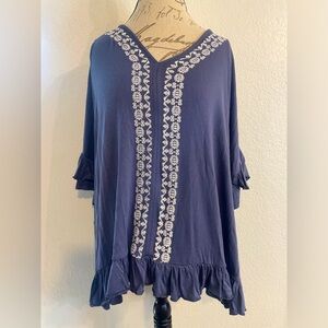 American Rag Cie blue and white blouse size 2X